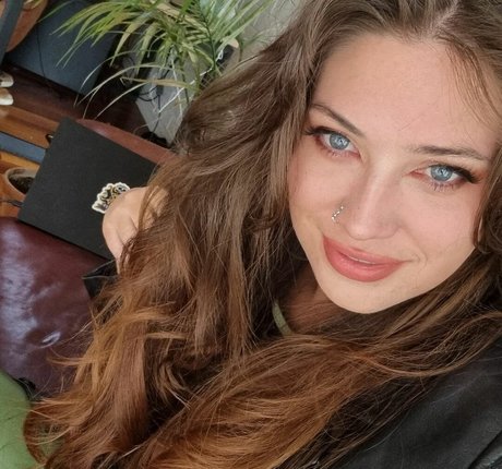 Knightsinclair model art pics