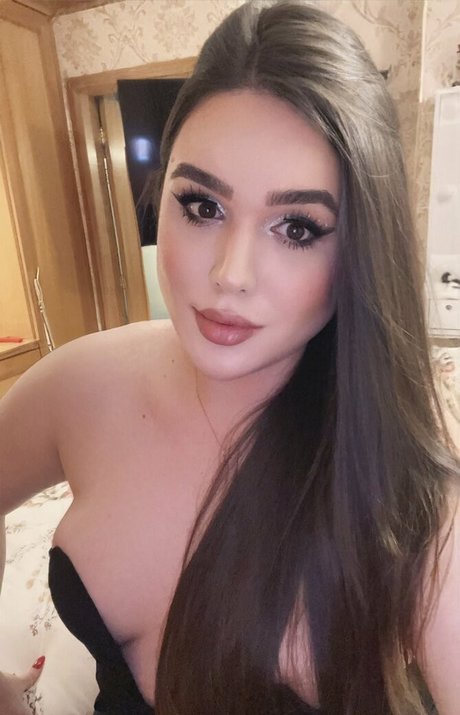 Yasmin Bianchi top model photo