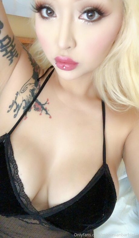 tooexoticbaby sexy pornstar image