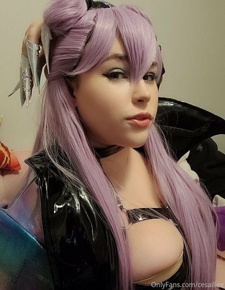 cesaillee erotic actress pics