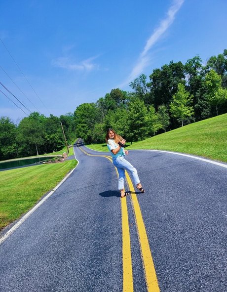 Amanda F naked actress photos