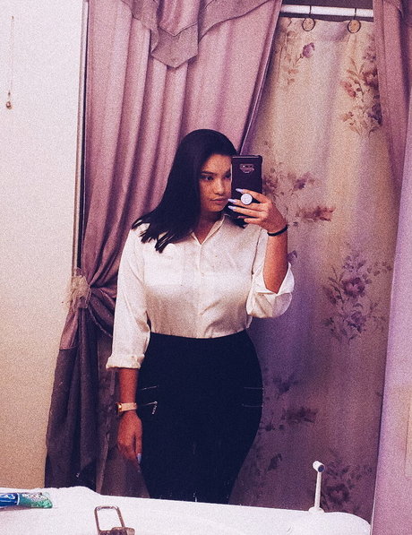 Amanda F nudes model picture