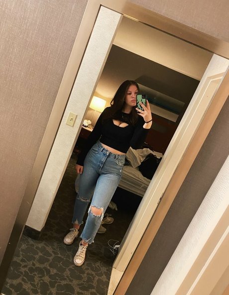 Alana Z pornstar high quality archive