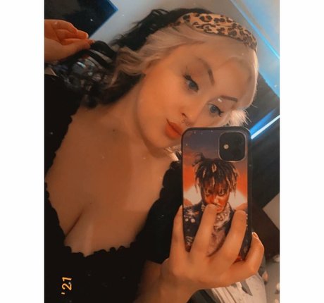 Destinee C model hd images