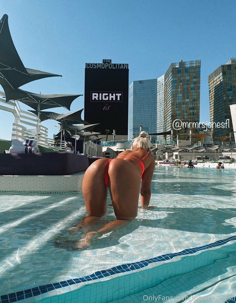 Maya Bensinger model hd picture