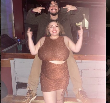 waitress onlyfans naked photo