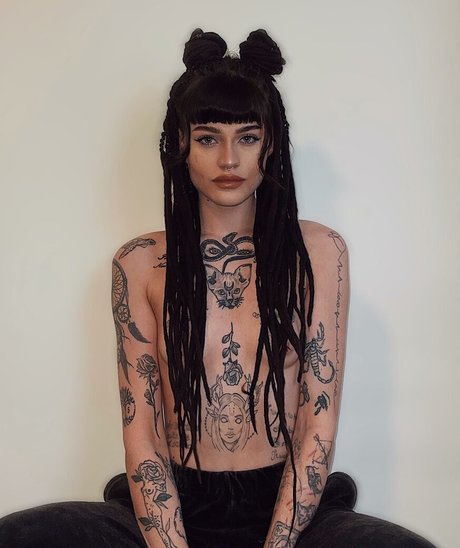 meaty pussy onlyfans nude archive