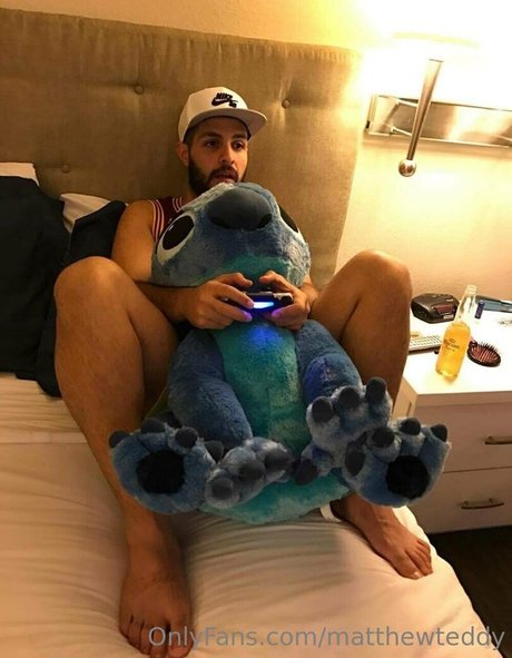matthewteddy naked pornstar photos