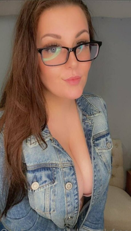 deliciouslyfree high quality pornstar image