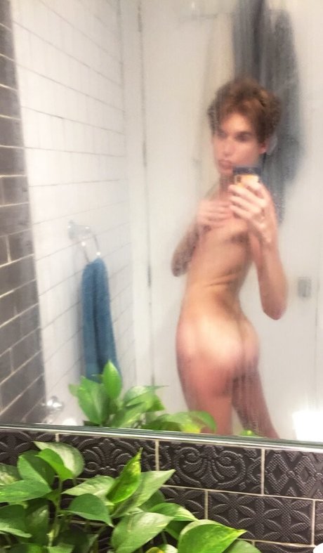 hunnydewboy hot actress pics