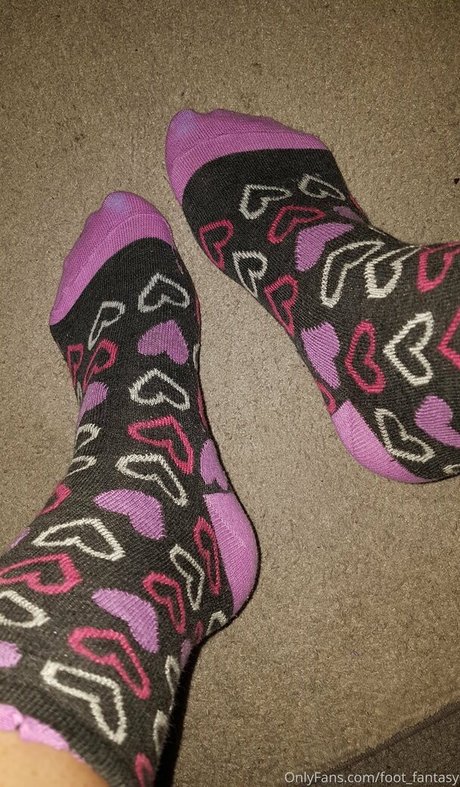 foot fantasy star naked photos