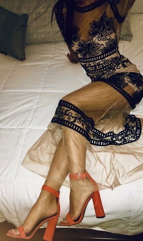 galacticgypsy28 porn model pic