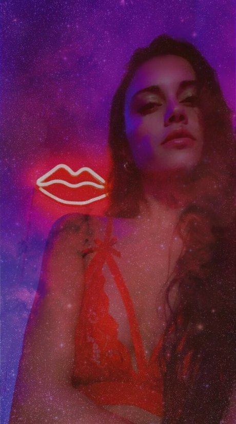 galacticgypsy28 nudes model galleries