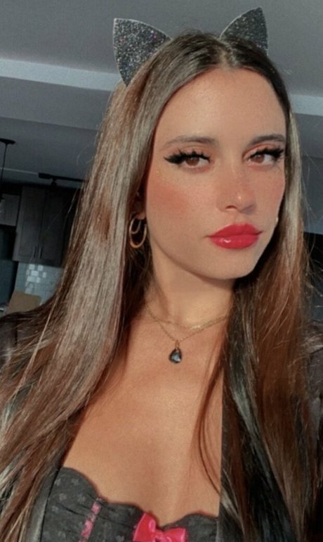 galacticgypsy28 model xxx photo