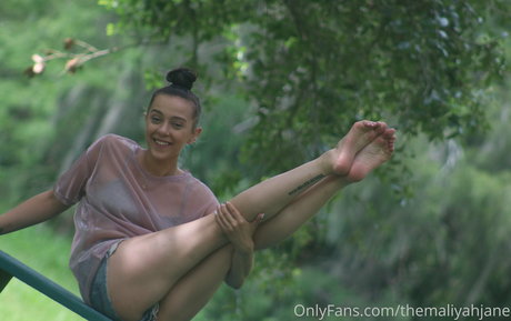 leather leggings onlyfans naked photo