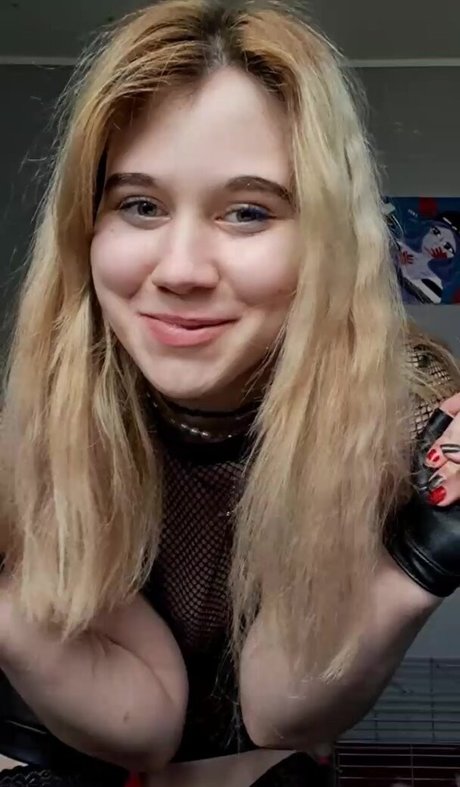 Aleksandra Ostrowska pornographic star gallery