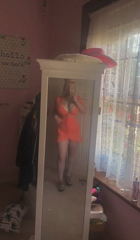 Emily J hd pornstar img