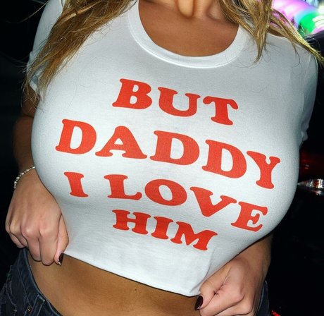 Emily E star nudes pics