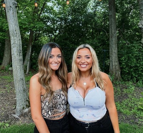 Emily E exclusive model pic