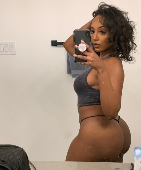 missusblu pornstar pic