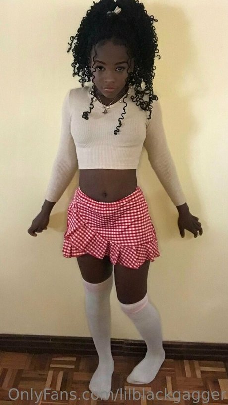 lilblackgagger pornstar perfect img