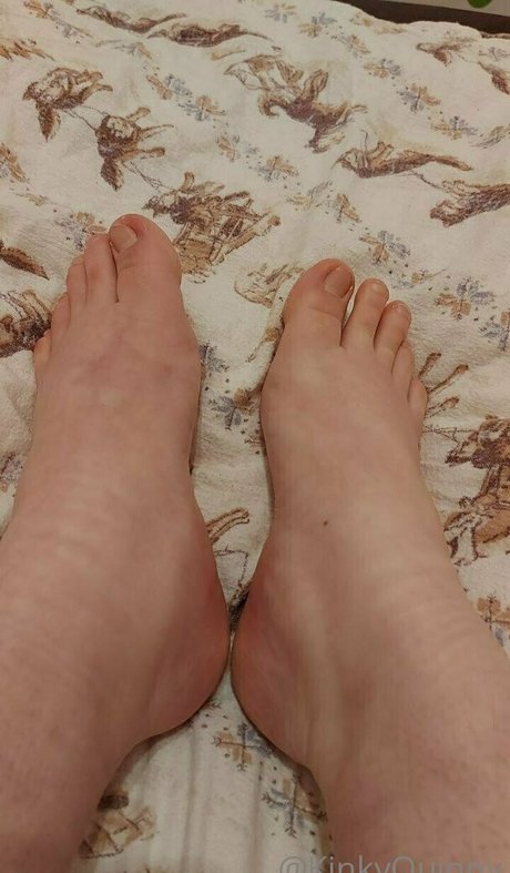 kinkyquinny star nudes pic