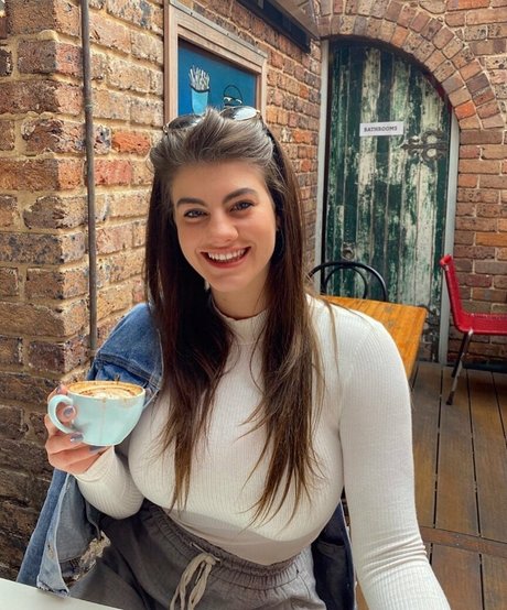 Tiana Hawkins pornstar high quality img