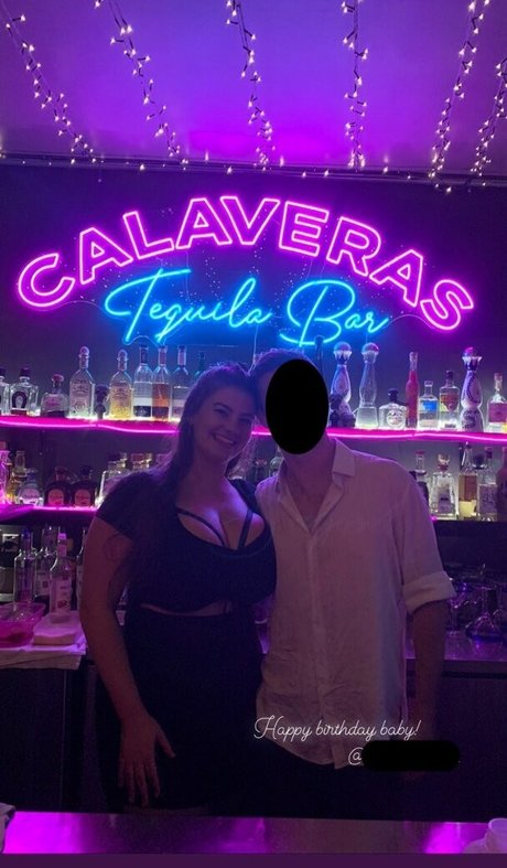 Tiana Hawkins top actress photo