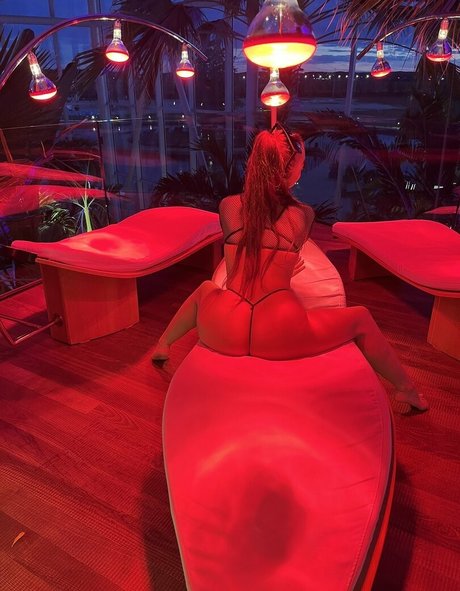 renatabianca1 high quality star pic