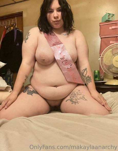 makaylaanarchy star nude galleries