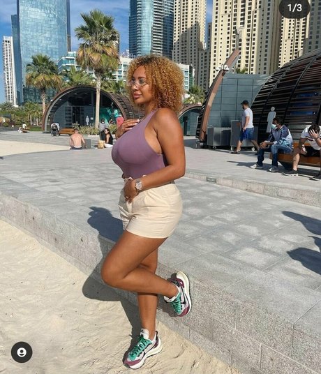 Georgina Seaman pornstar free pictures