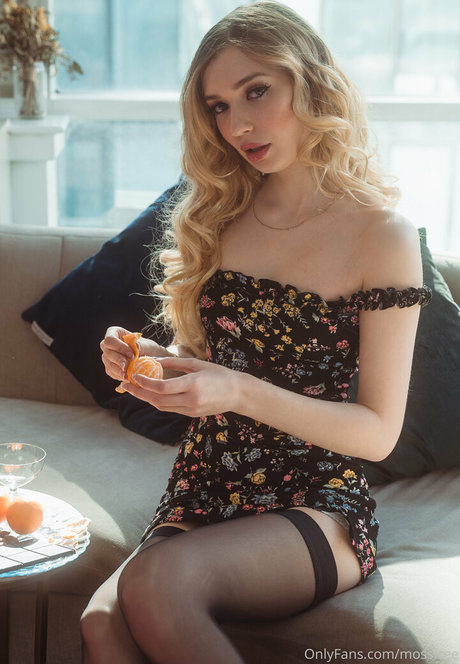 mossfree high quality actress picture