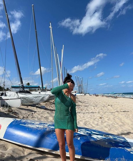 pregnant threesome onlyfans xxx pictures