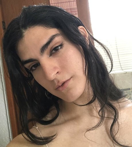 haditasd hot star picture