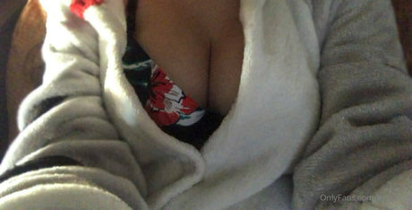 bzbckup top actress gallery