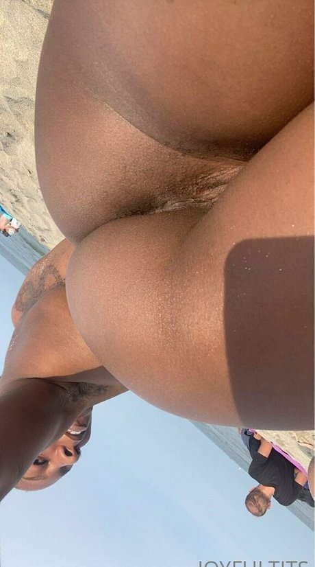 joyfultits model perfect img