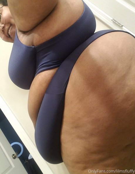 lilmsfluffy nude pornstar gallery