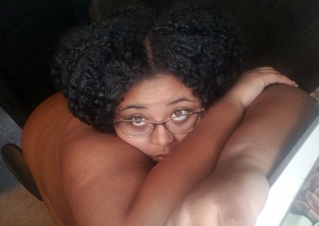 lilmsfluffy porn model pics