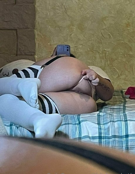 thighsockstk perfect star photos