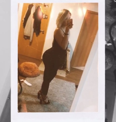 Shitboxmommy model naked galleries