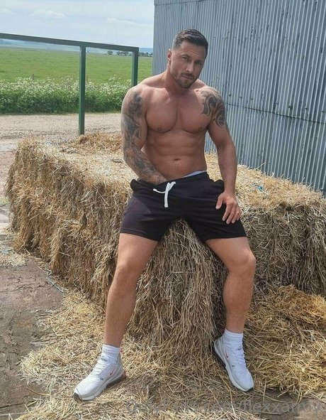 flexxarmy model free photo