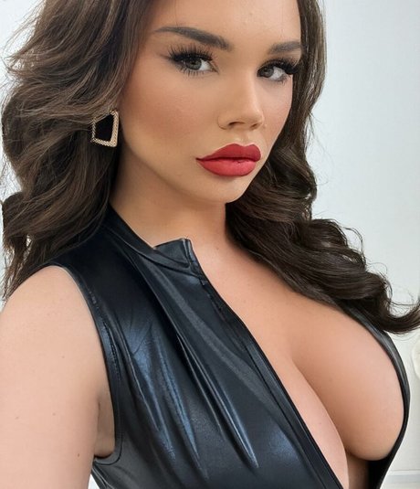 Stacey Marie Clarke pornstar nude pics