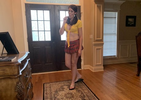 bustybrooke1 model hot pictures