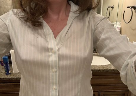 clothed onlyfans free xxx pics