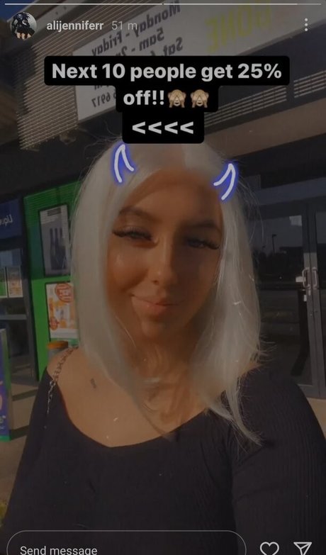 waitress onlyfans hot nude pic