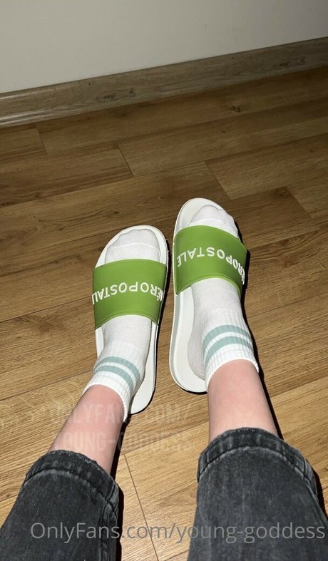 YoungGoddess sex pornstar galleries