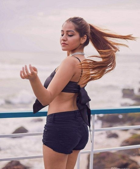 petite girls onlyfans sexy nudes picture