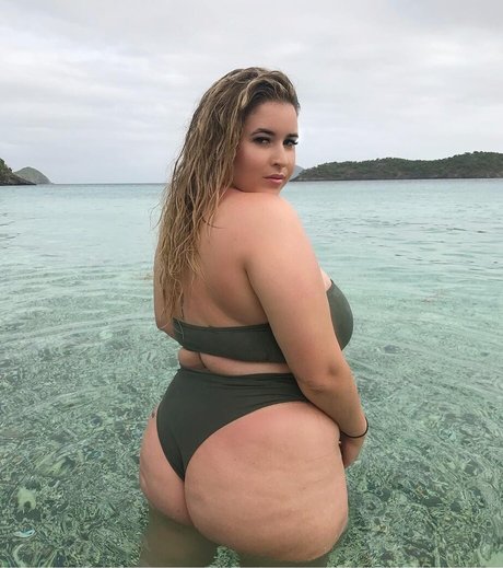 trans asian onlyfans hot sexy photos