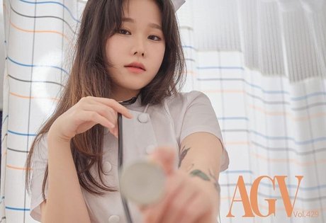 sira gravia pornstar hd archive