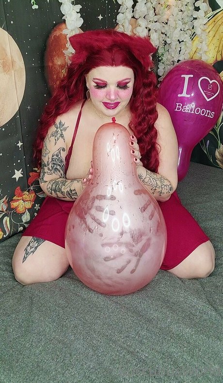 succubusworld star nude gallery